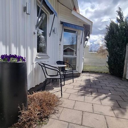 Trivsamt Parhus I Lugnt Omrade Inne I Tranas! Exteriör bild